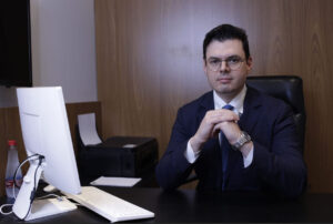 Cirurgia de Cálculo Renal em Curitiba Médico Especializado